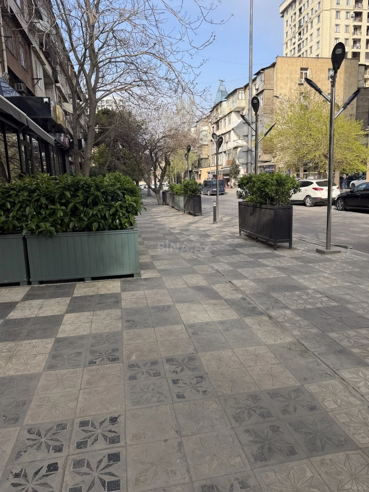 Kirayə verilir obyekt 120 m²