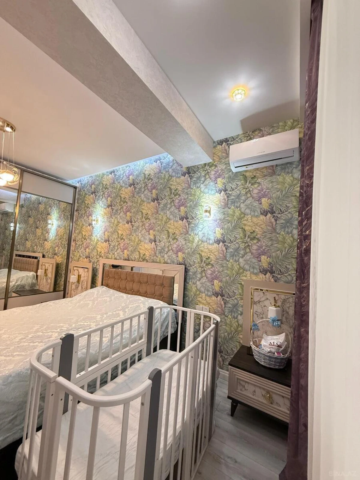 Satılır 2 otaqlı mənzil 69 m²