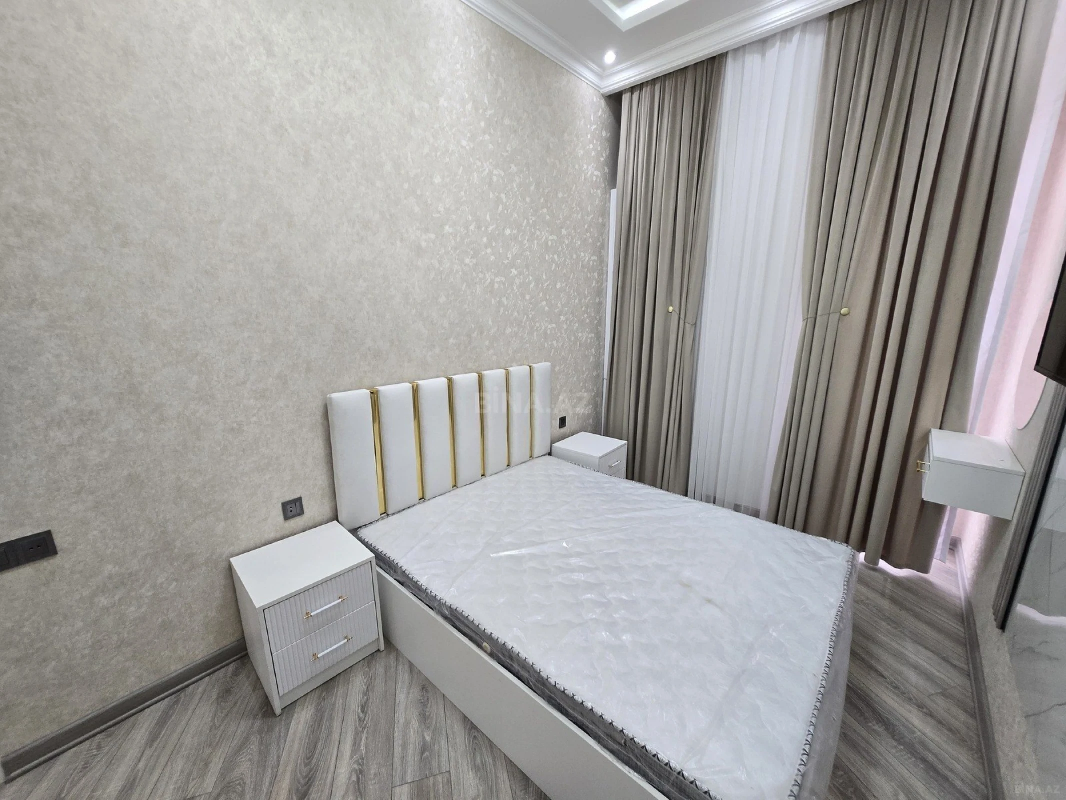 Satılır 3 otaqlı mənzil 62 m²