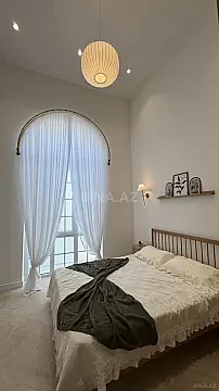 Satılır 4 otaqlı həyət evi 220 m²