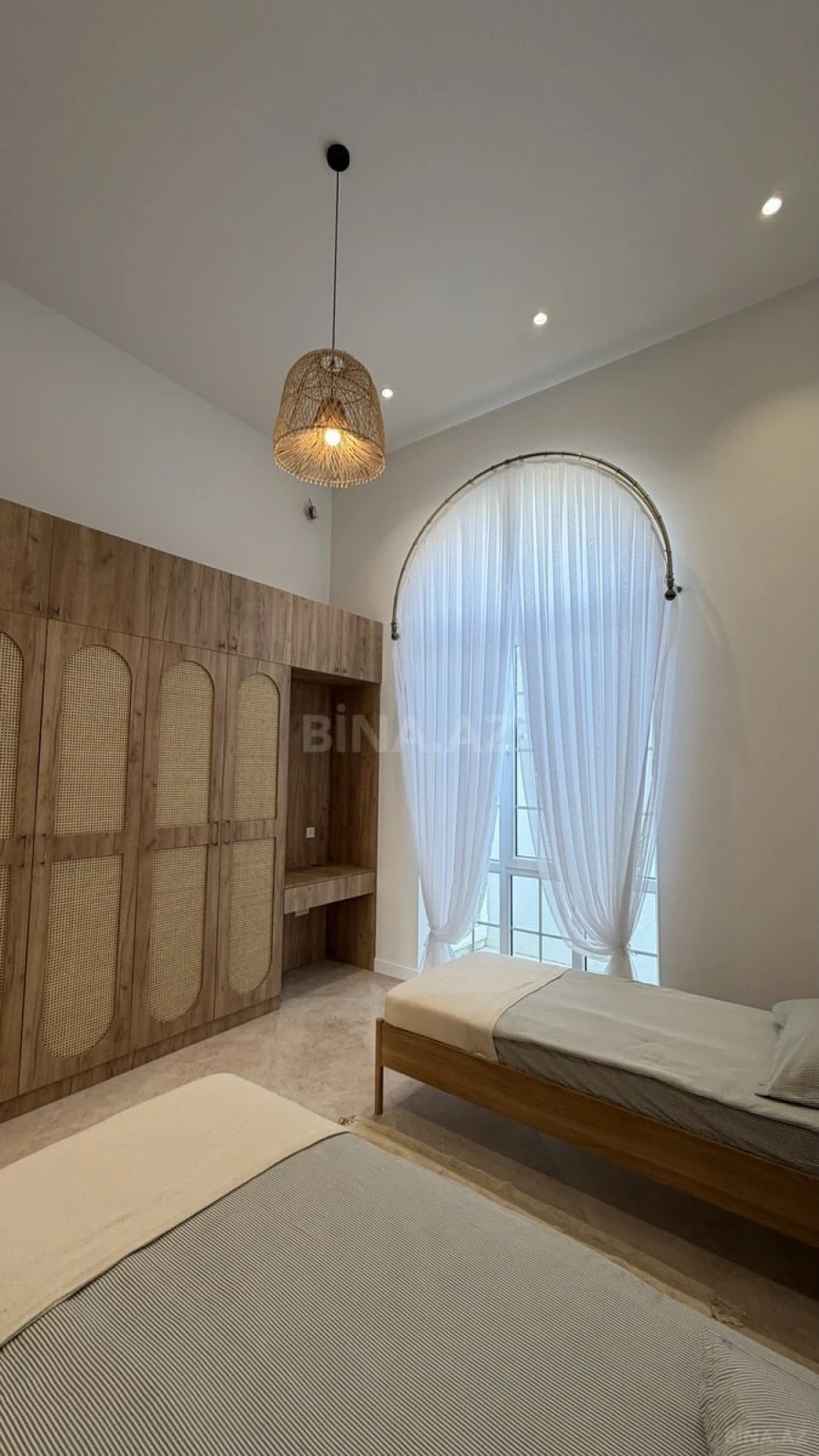 Satılır 4 otaqlı həyət evi 220 m²