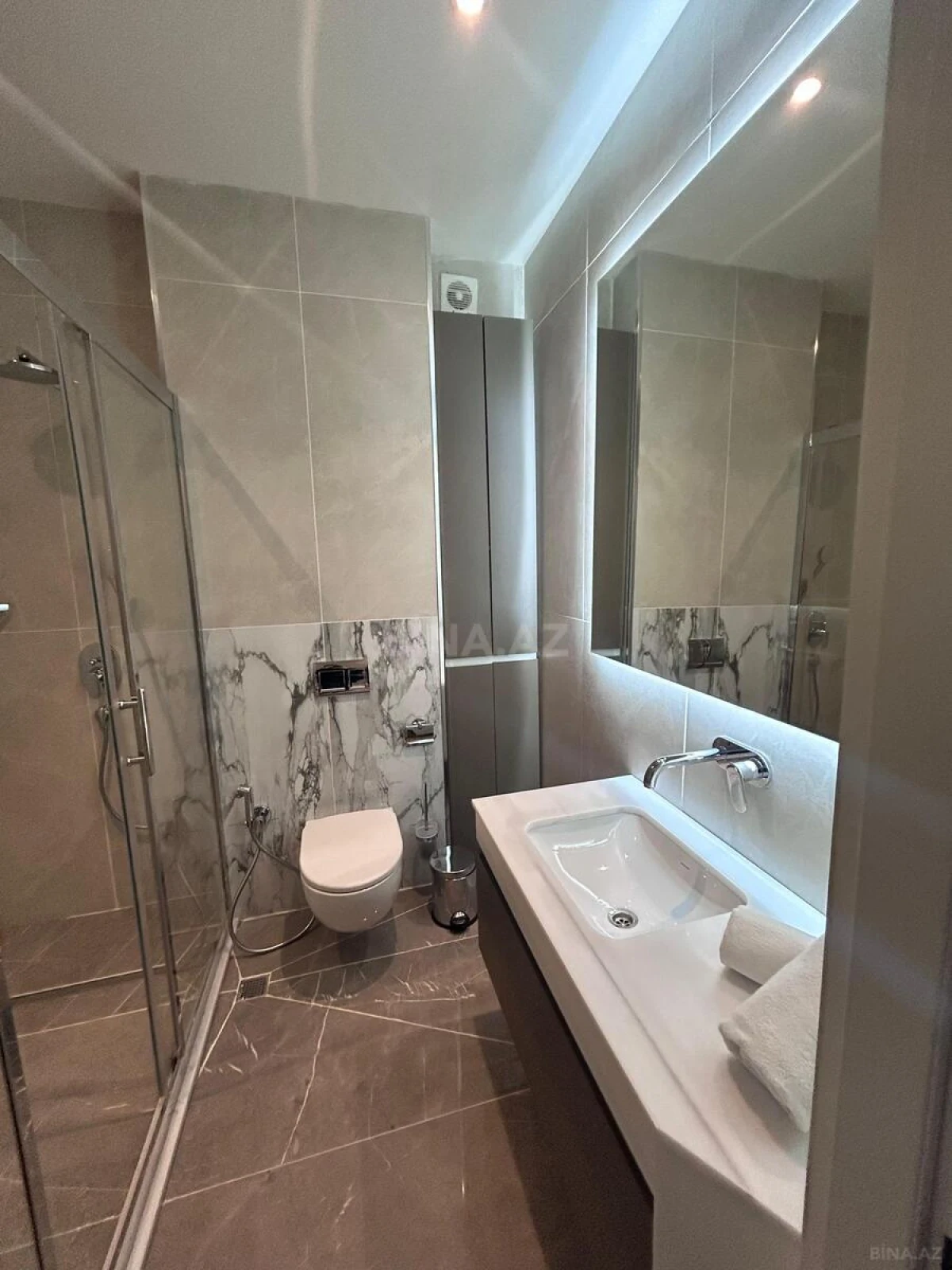 Kirayə verilir 1 otaqlı həyət evi 57 m²