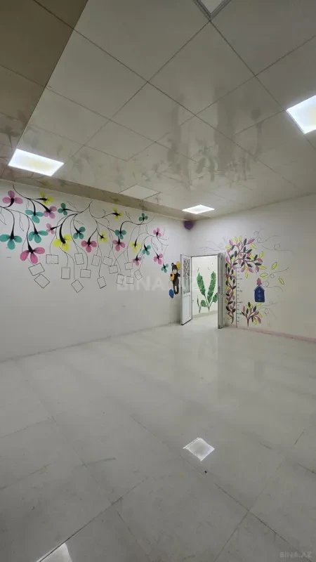 Satılır obyekt 140 m²