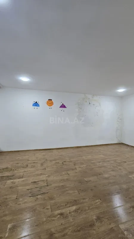 Satılır obyekt 140 m²