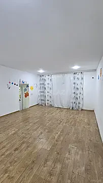 Satılır obyekt 140 m²
