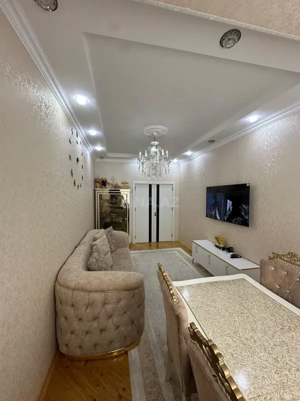 Satılır 3 otaqlı mənzil 72 m²