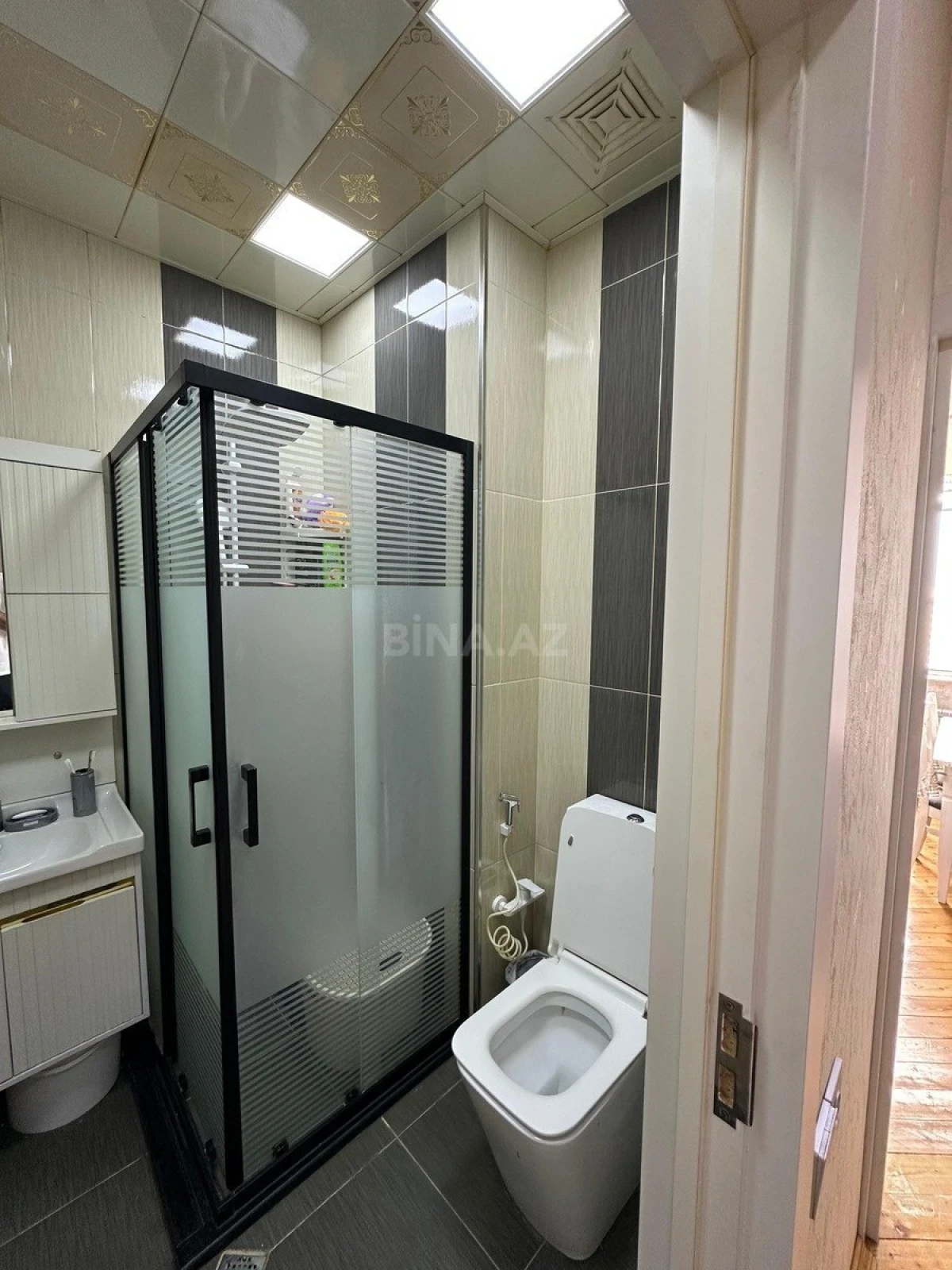 Satılır 3 otaqlı mənzil 72 m²