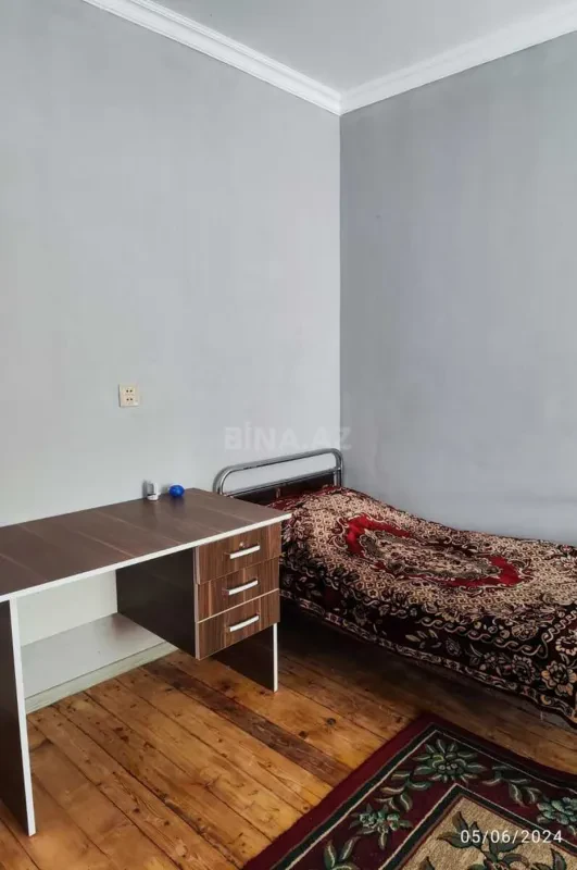 Kirayə verilir 3 otaqlı həyət evi 1000 m²