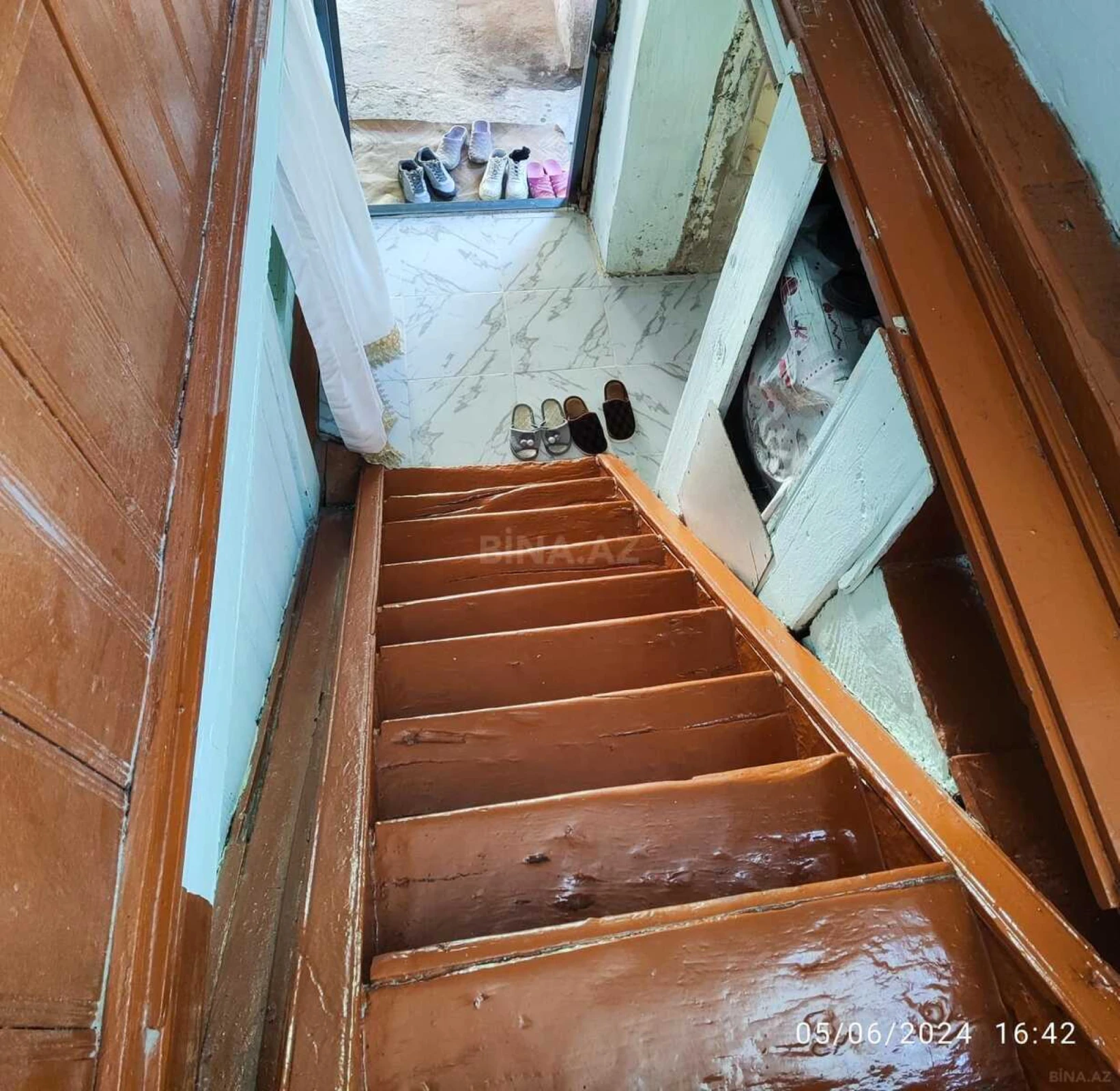Kirayə verilir 3 otaqlı həyət evi 1000 m²