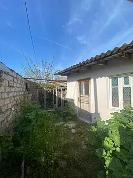 Satılır torpaq sahəsi 2 m²