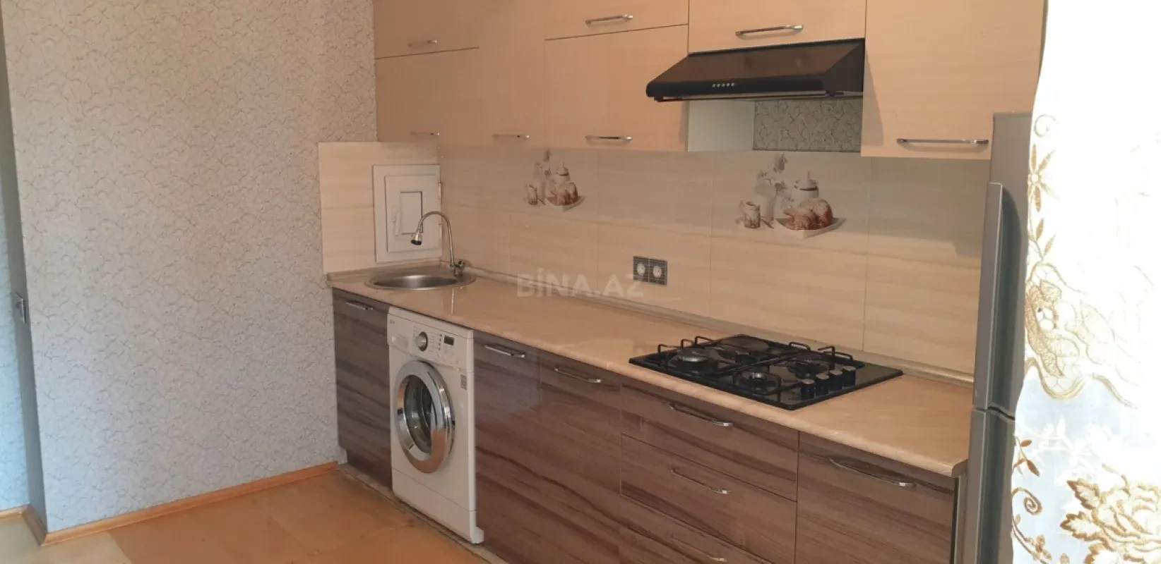 Kirayə verilir 3 otaqlı mənzil 92 m²