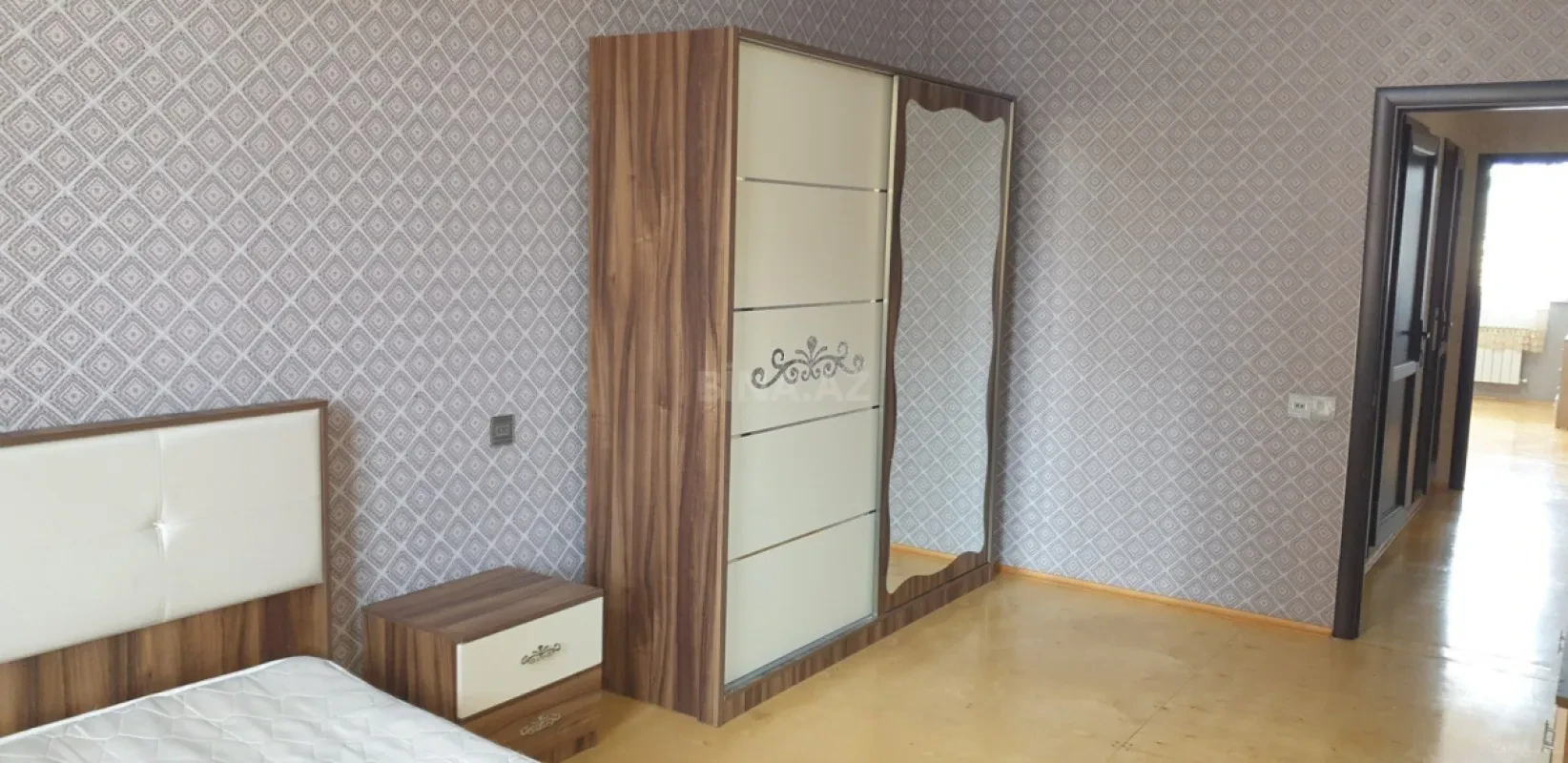 Kirayə verilir 3 otaqlı mənzil 92 m²