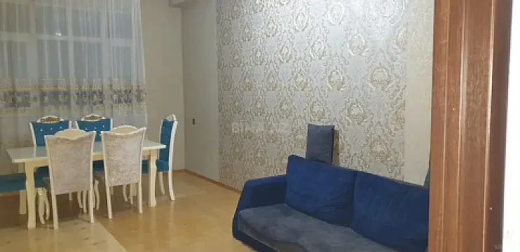Kirayə verilir 3 otaqlı mənzil 92 m²