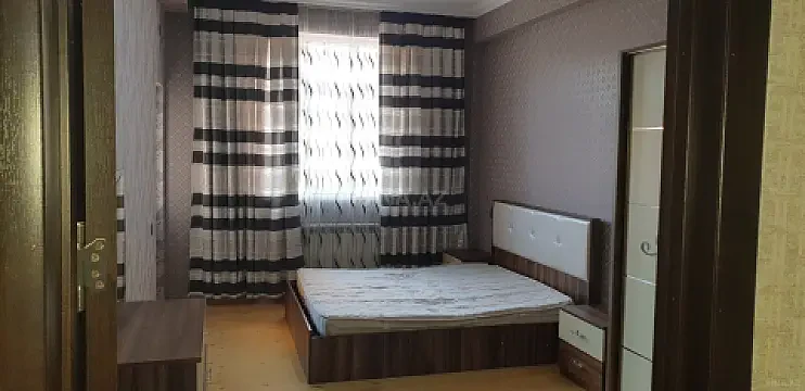 Kirayə verilir 3 otaqlı mənzil 92 m²