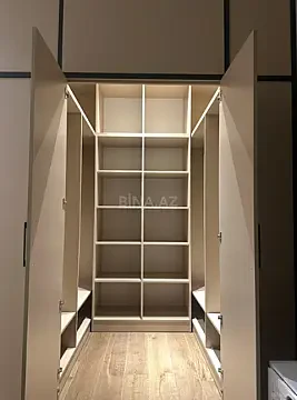 Kirayə verilir 2 otaqlı mənzil 72 m²