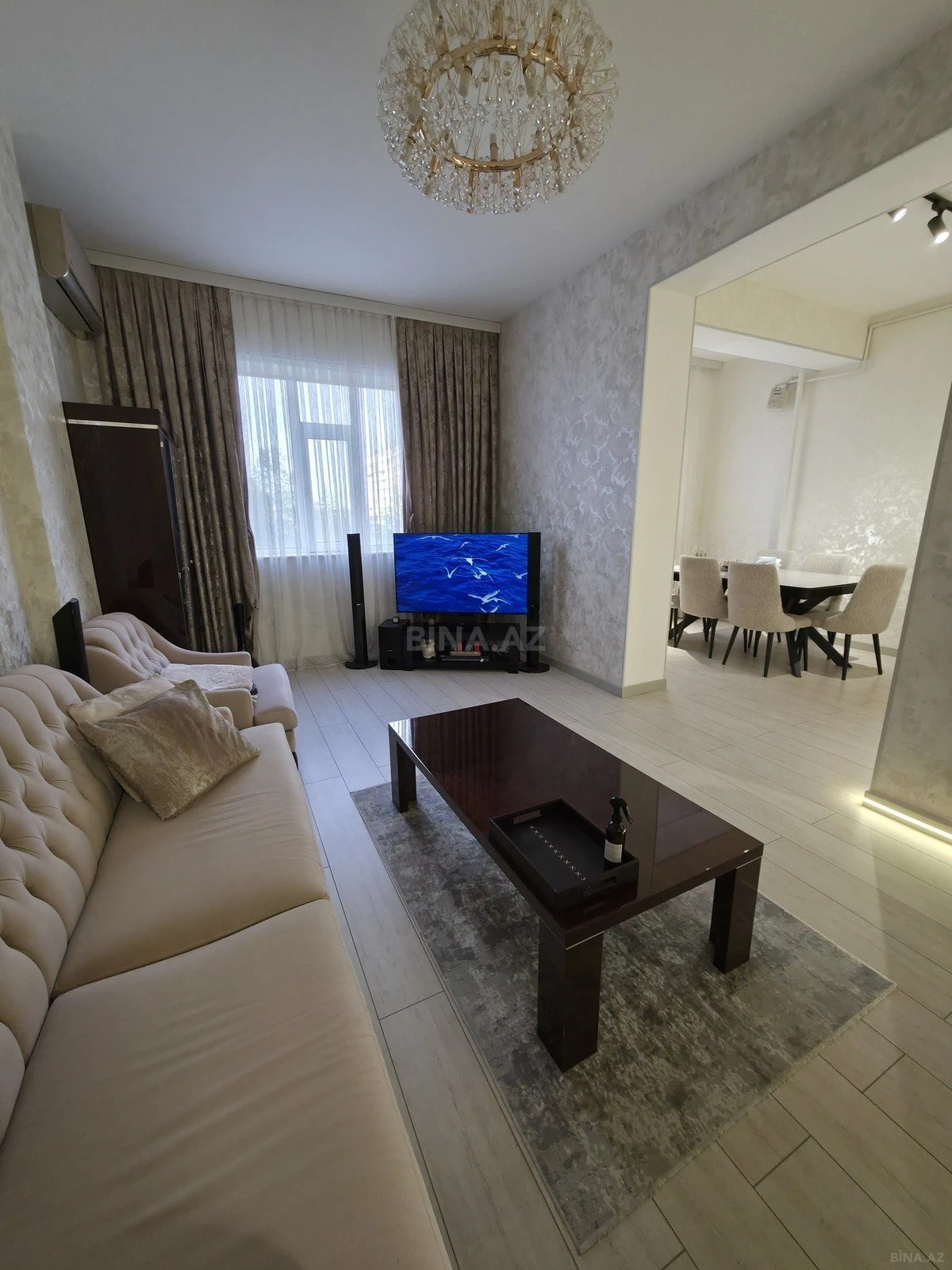 Satılır 2 otaqlı mənzil 63 m²