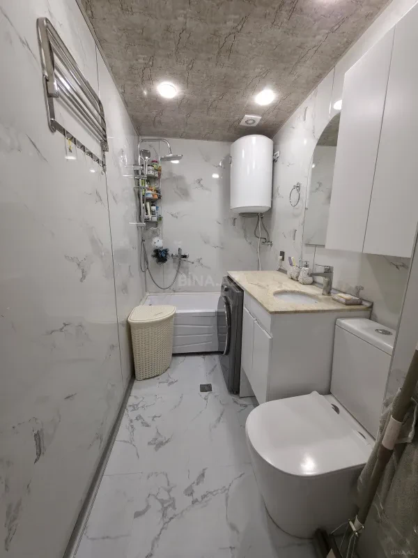 Satılır 2 otaqlı mənzil 63 m²