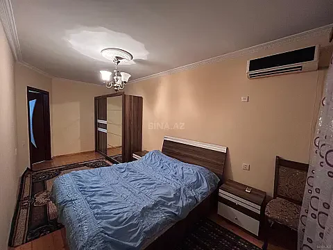 Satılır 4 otaqlı mənzil 105 m²
