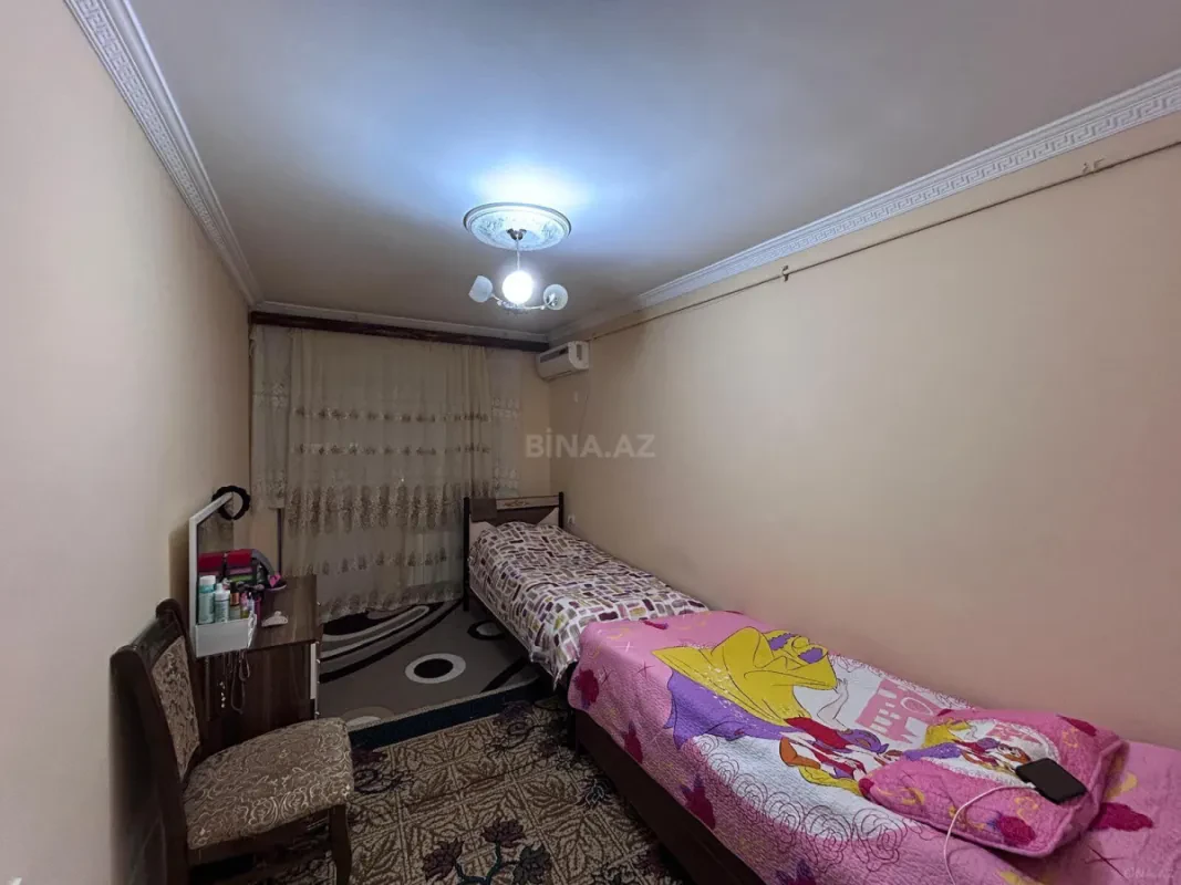 Satılır 4 otaqlı mənzil 105 m²