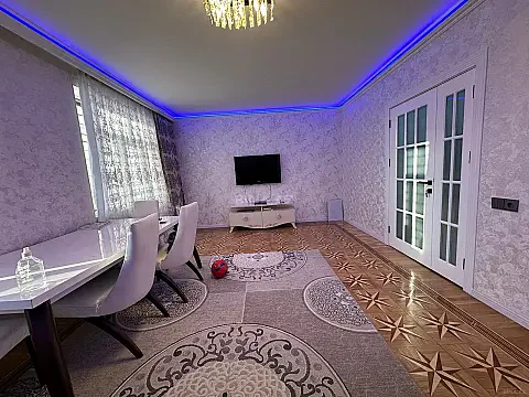 Satılır 5 otaqlı mənzil 112 m²