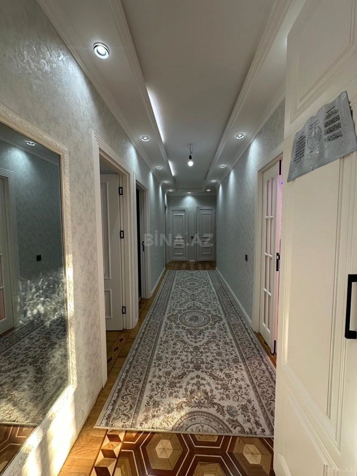 Satılır 5 otaqlı mənzil 112 m²