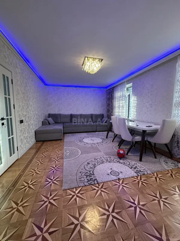 Satılır 5 otaqlı mənzil 112 m²