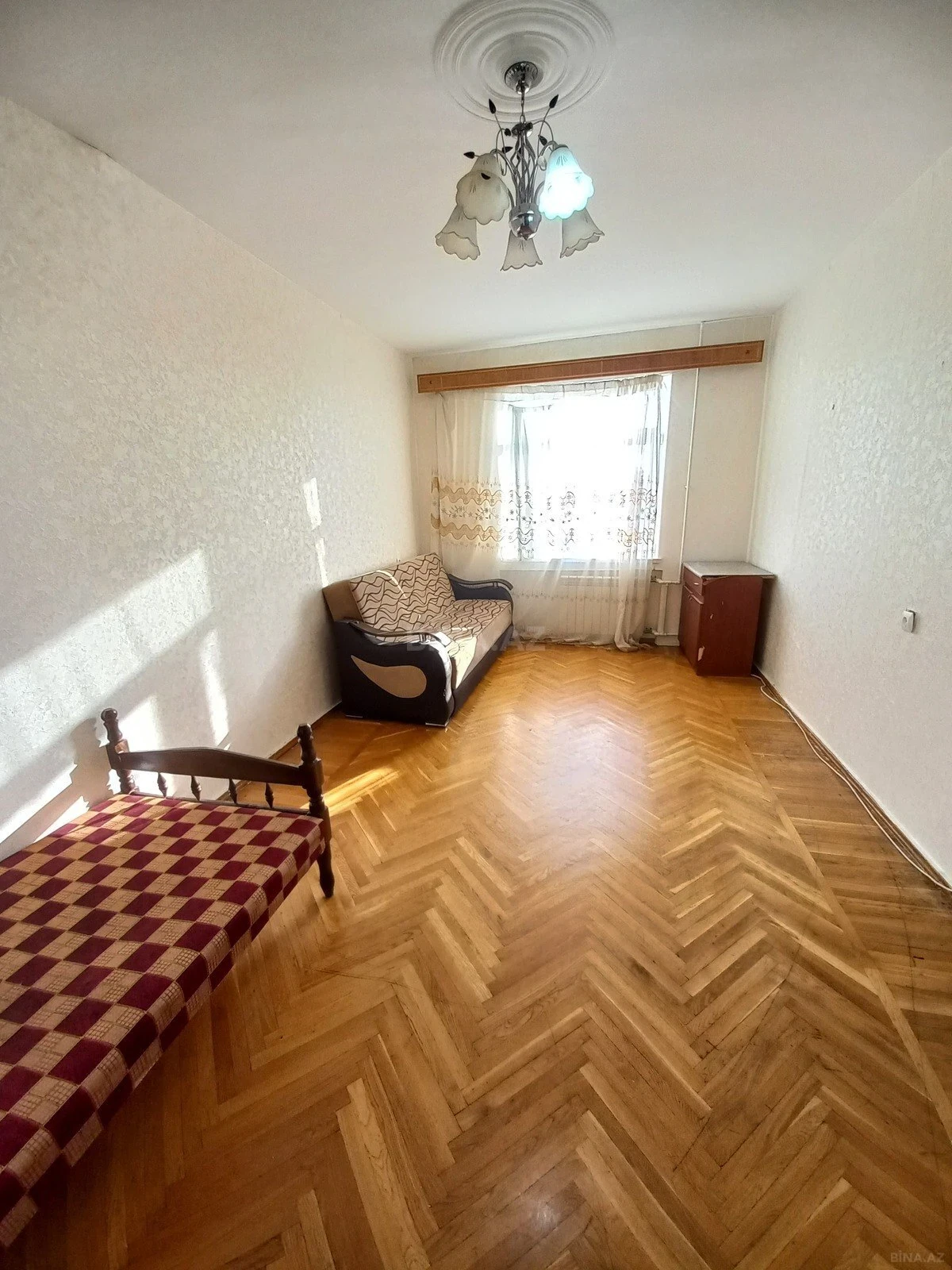 Kirayə verilir 2 otaqlı mənzil 70 m²