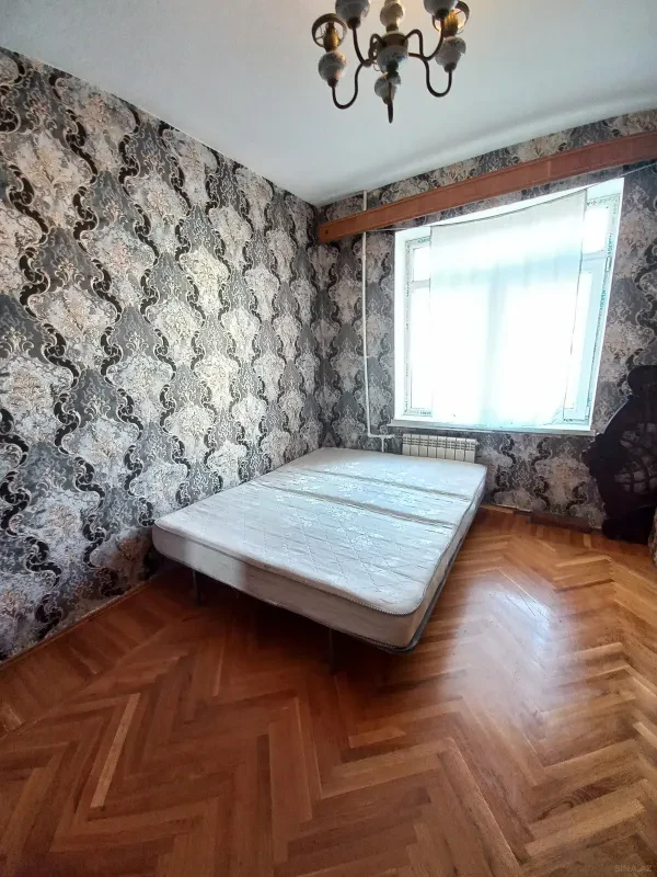 Kirayə verilir 2 otaqlı mənzil 70 m²