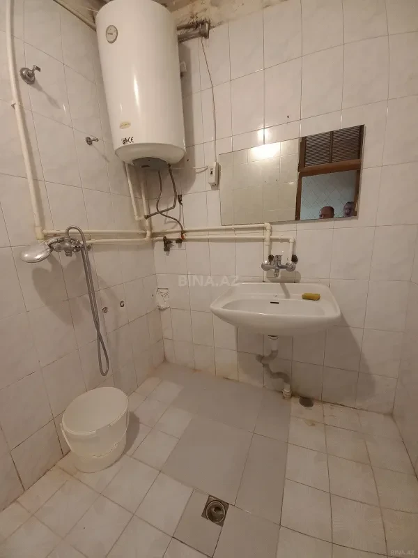Kirayə verilir 2 otaqlı mənzil 70 m²