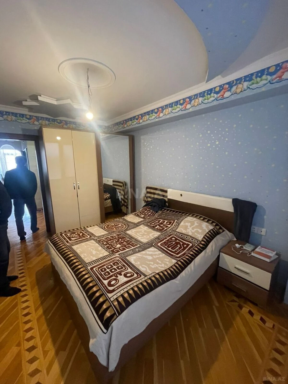 Satılır 3 otaqlı mənzil 105 m²