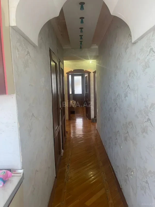 Satılır 3 otaqlı mənzil 105 m²