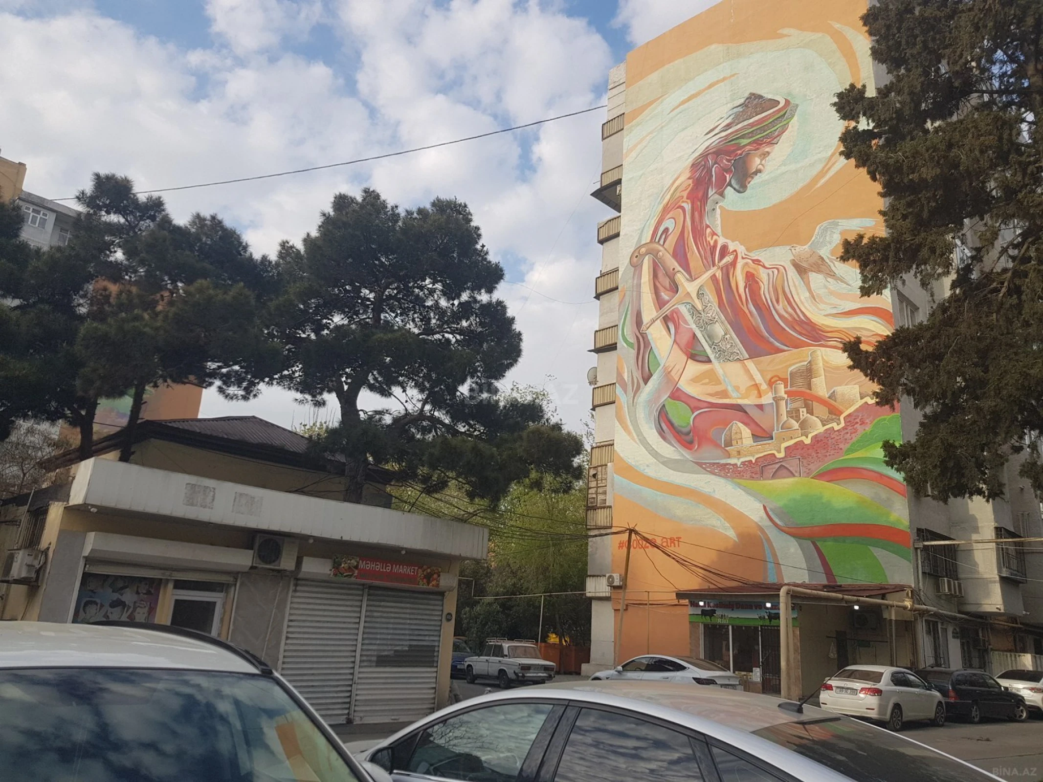 Satılır 3 otaqlı mənzil 105 m²