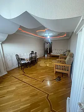 Satılır 3 otaqlı mənzil 105 m²