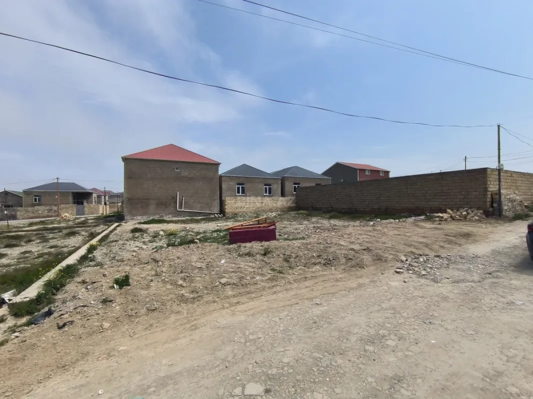 Satılır torpaq sahəsi 4 m²