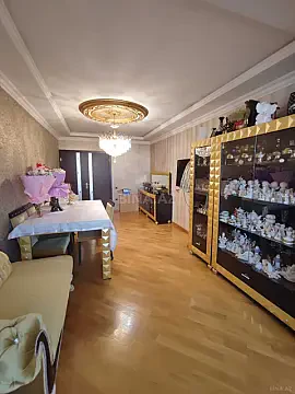 Satılır 5 otaqlı mənzil 110 m²