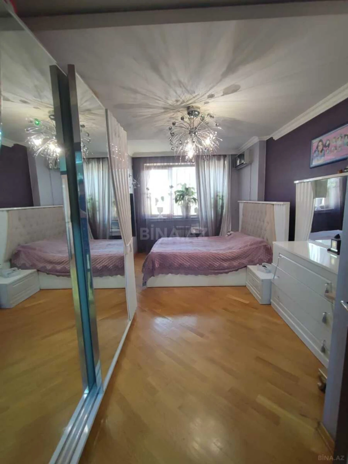 Satılır 5 otaqlı mənzil 110 m²