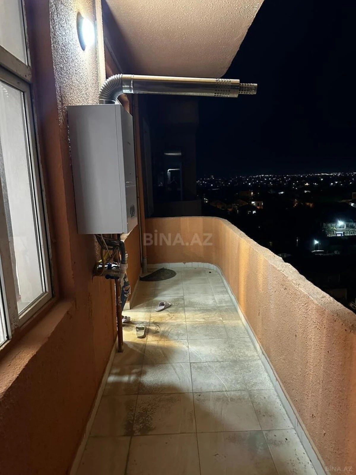 Kirayə verilir 2 otaqlı mənzil 70 m²