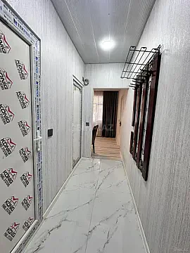 Satılır 2 otaqlı mənzil 59 m²