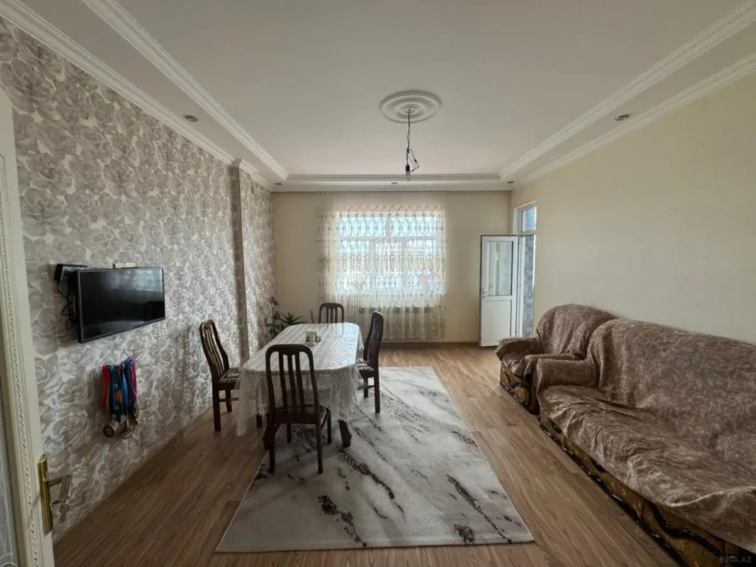 Satılır 3 otaqlı mənzil 91 m²