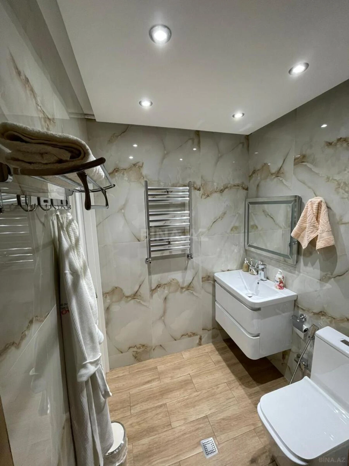 Satılır 2 otaqlı mənzil 52 m²
