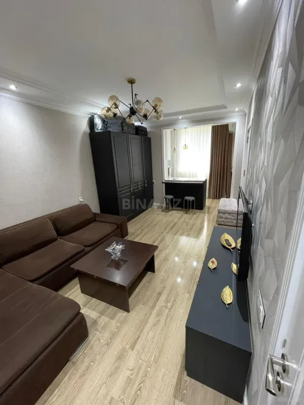 Satılır 2 otaqlı mənzil 52 m²