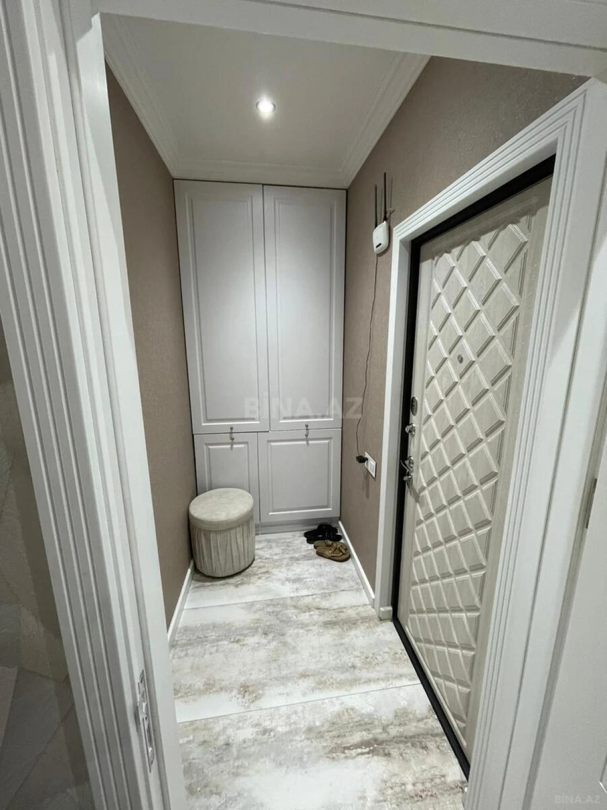 Satılır 2 otaqlı mənzil 52 m²