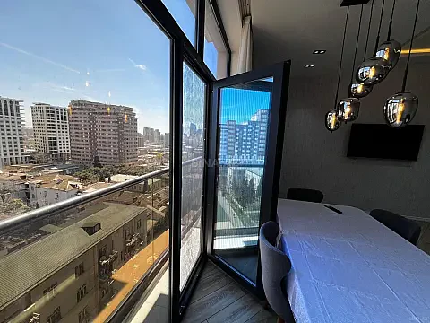 Kirayə verilir 3 otaqlı mənzil 130 m²