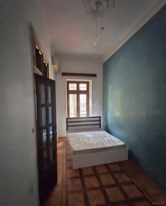 Kirayə verilir 5 otaqlı ofis 250 m²
