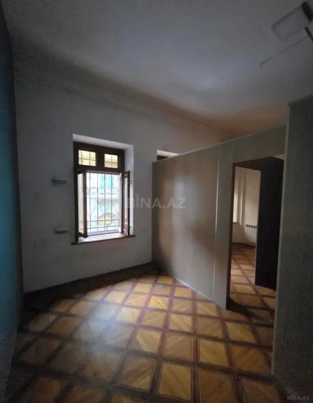 Kirayə verilir 5 otaqlı ofis 250 m²
