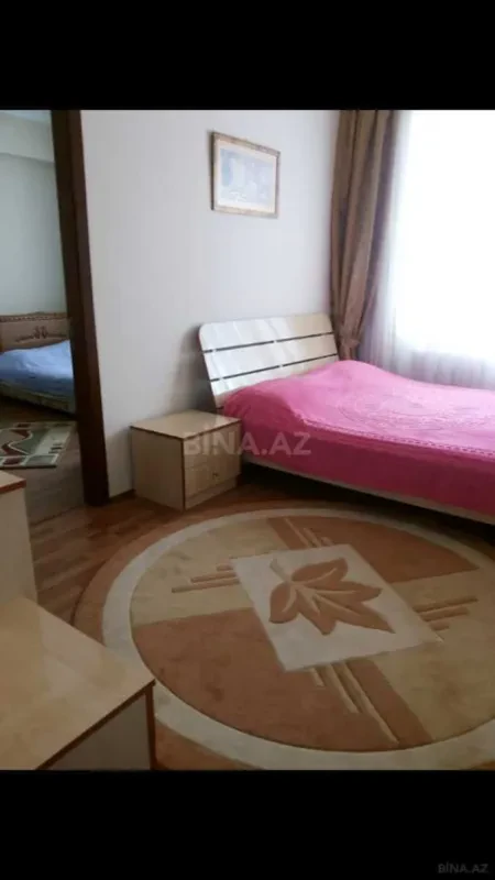Kirayə verilir 3 otaqlı mənzil 100 m²