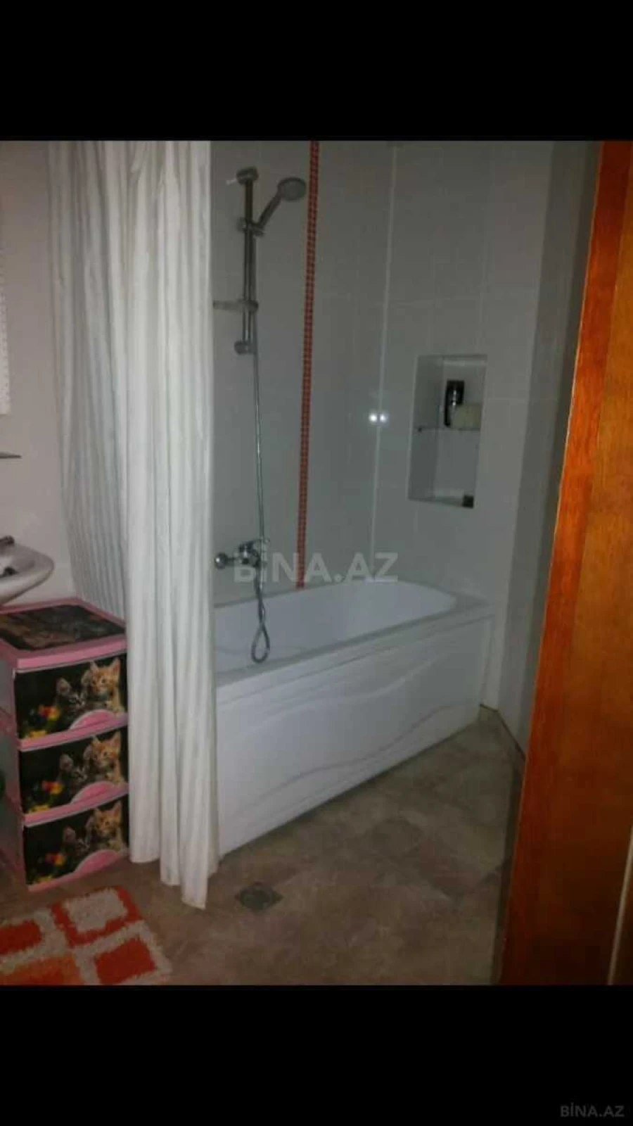 Kirayə verilir 3 otaqlı mənzil 100 m²