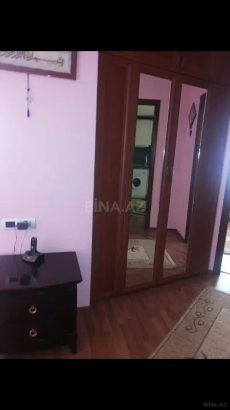 Kirayə verilir 3 otaqlı mənzil 100 m²