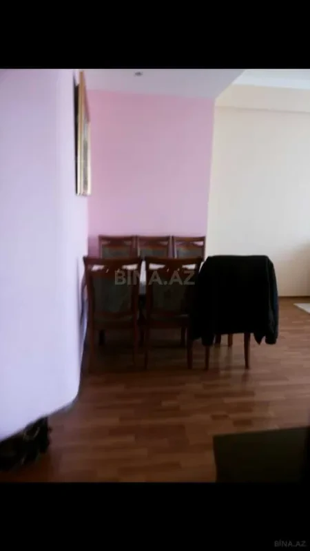 Kirayə verilir 3 otaqlı mənzil 100 m²