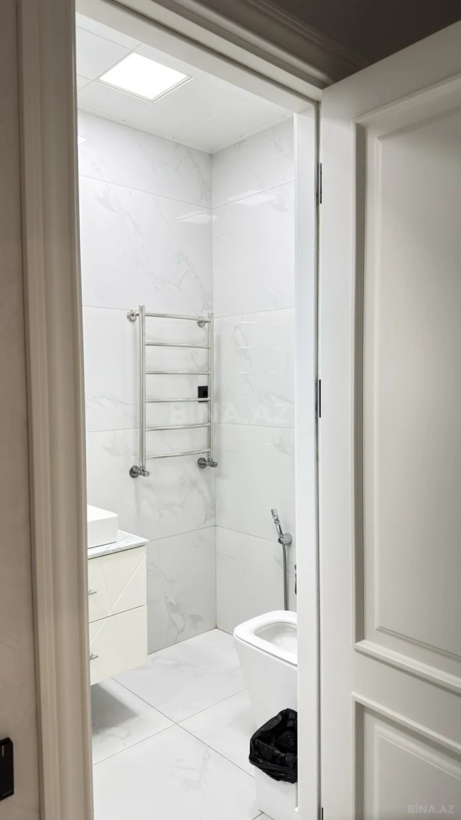 Kirayə verilir 3 otaqlı mənzil 100 m²